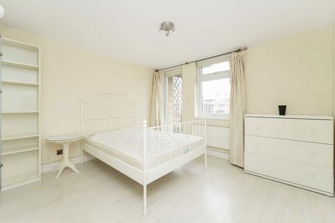 2 bedroom flat to rent, Burr Close, London E1W