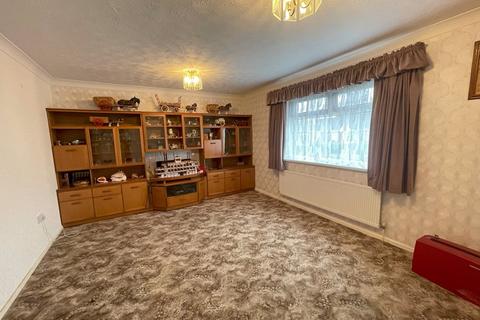 2 bedroom detached bungalow for sale, Fakenham NR21