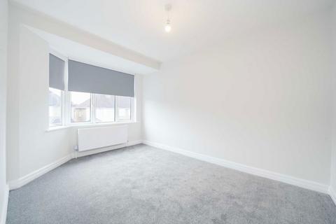 3 bedroom house to rent, Brinsley Road, Harrow HA3