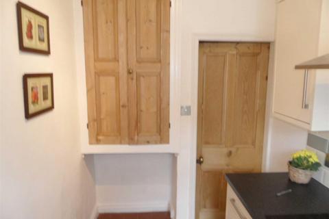 2 bedroom terraced house to rent, Christchurch Avenue, Armley, Leeds