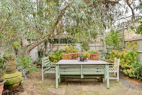 55 Tunley Road, London, SW17 7QH