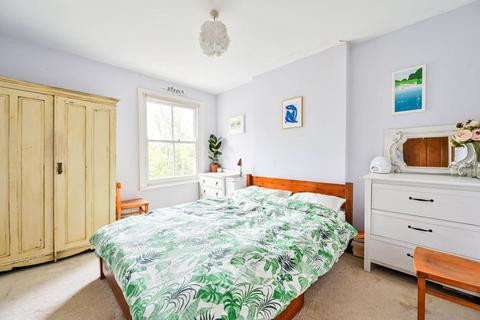 2 bedroom flat for sale, Oakhurst Grove, East Dulwich, London, SE22