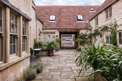 2 bedroom cottage for sale, High Street, Marshfield Chippenham SN14