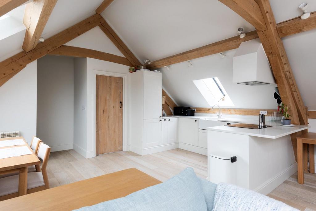 Kitchen II.jpg