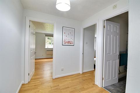 1 bedroom flat for sale, Fallow Rise, Hertford SG13