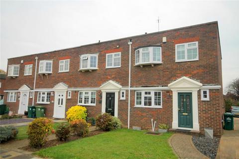 3 bedroom end of terrace house for sale, Shaftesbury Crescent, Staines-upon-Thames TW18