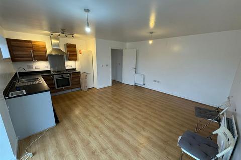 2 bedroom apartment to rent, Fortune Avenue, Edgware