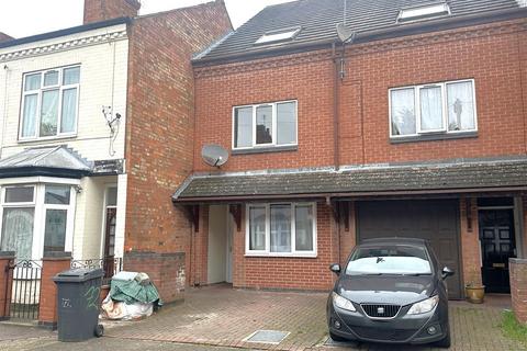 4 bedroom townhouse for sale, Stafford Street, Leicester LE4