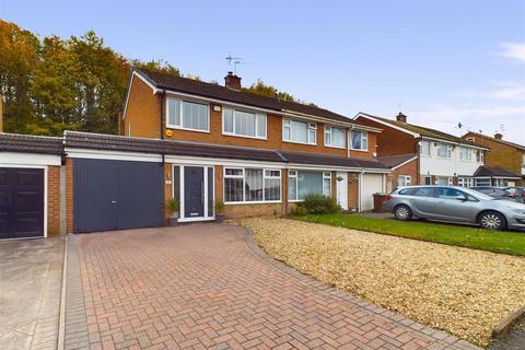 3 bedroom semi-detached house for sale, Penarth Gardens, Nottingham NG5