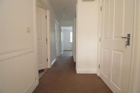 2 bedroom ground floor flat to rent, Park View, Gorton Street, Pontefract WF9