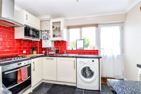 3 bedroom end of terrace house for sale, Bays Road, Pennington, Lymington, Hampshire, SO41