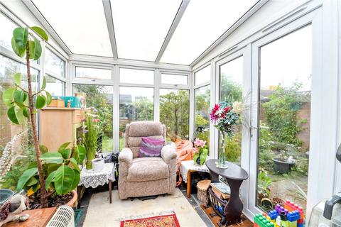 3 bedroom end of terrace house for sale, Bays Road, Pennington, Lymington, Hampshire, SO41