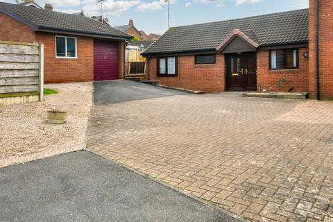 2 bedroom semi-detached bungalow for sale, Hillside, Northwich