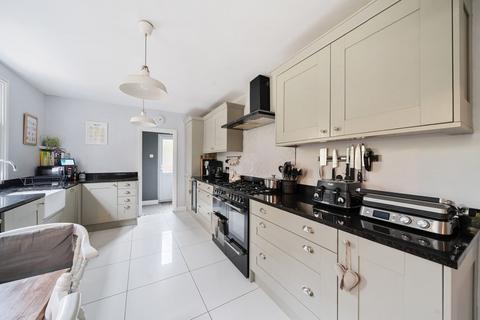 3 bedroom end of terrace house for sale, Palmerston Street, Bedford