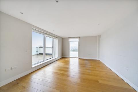 3 bedroom apartment to rent, Acton Walk London N20