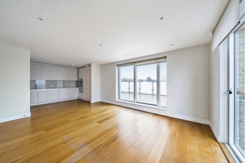 3 bedroom apartment to rent, Acton Walk London N20