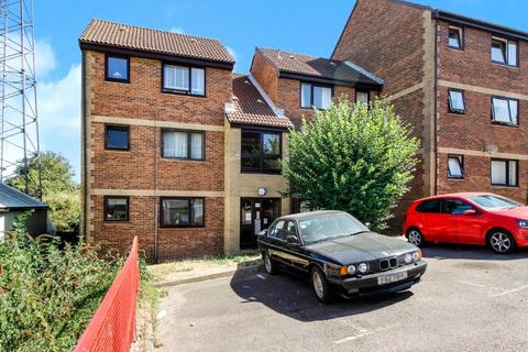 1 bedroom apartment for sale, Roots Hall Drive, Southend-on-Sea, Essex