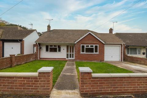 3 bedroom detached bungalow for sale, Queen Elizabeth Avenue, Margate, CT9