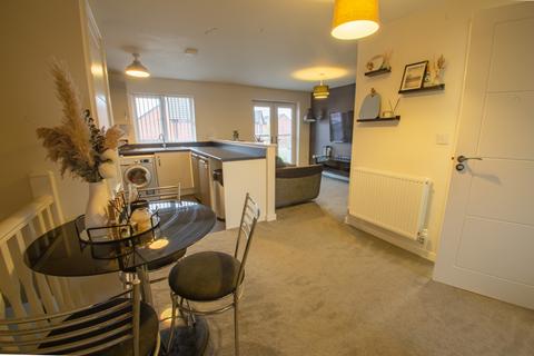 2 bedroom coach house for sale, Peterborough PE4