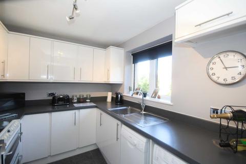 1 bedroom apartment to rent, Crowthorne Road, Bracknell RG12