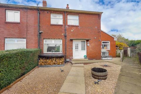 3 bedroom end of terrace house for sale, Rawfolds Avenue, Batley