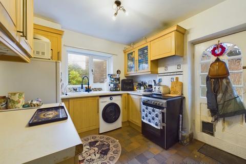 3 bedroom semi-detached house for sale, Plas Newton Lane, Cheshire CH2