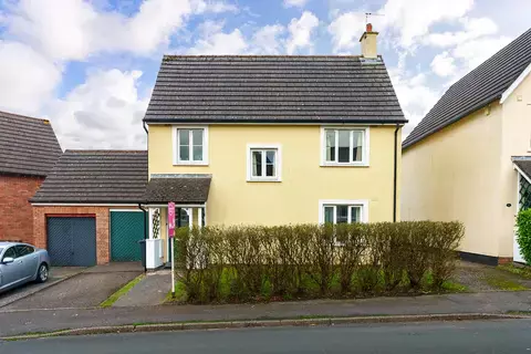 3 bedroom link detached house for sale, 53, Lakeside Road, Douglas