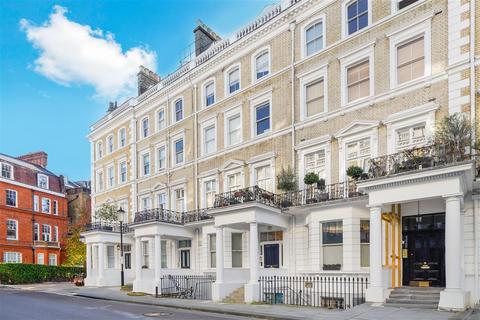 2 bedroom flat for sale, Cranley Gardens, SW7