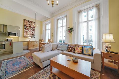 2 bedroom flat for sale, Cranley Gardens, SW7