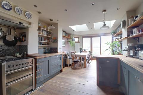 43 Westward Road, Stroud, GL5 4JA