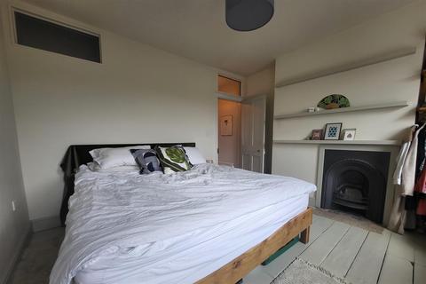 43 Westward Road, Stroud, GL5 4JA