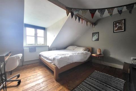 43 Westward Road, Stroud, GL5 4JA