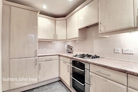 2 bedroom flat for sale, Weller Court, Wolverhampton