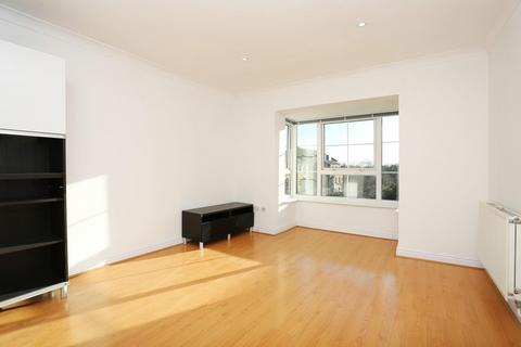 1 bedroom flat to rent, Malthouse Drive, Chiswick, W4