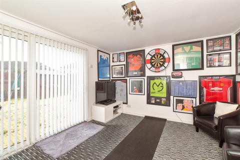 3 bedroom semi-detached house for sale, Cotswold Close, Havant, Hampshire