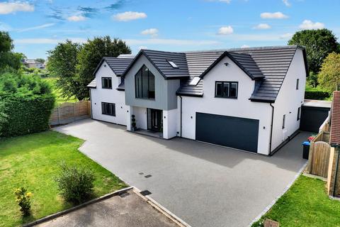 5 bedroom detached house for sale, Ousebank Way, Milton Keynes MK11