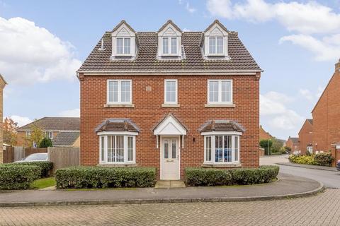 5 bedroom detached house for sale, Juniper Crescent, Spalding