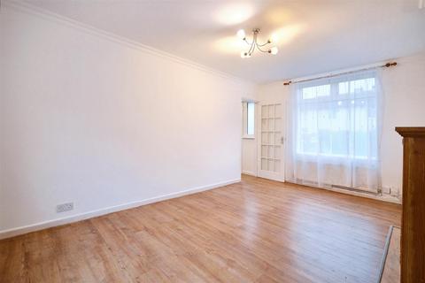 undefined, Broadway East, Abington, NN3