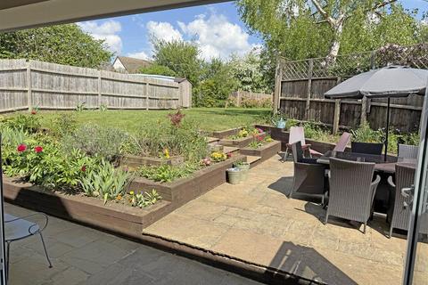 13a Deepdale, Great Easton, Market Harborough, LE16 8SS