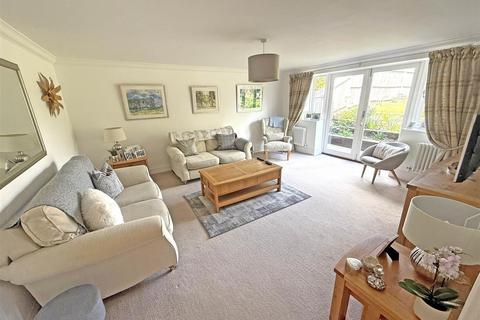 13a Deepdale, Great Easton, Market Harborough, LE16 8SS