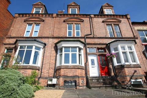 4 bedroom terraced house to rent, Welford Road, Leicester LE2