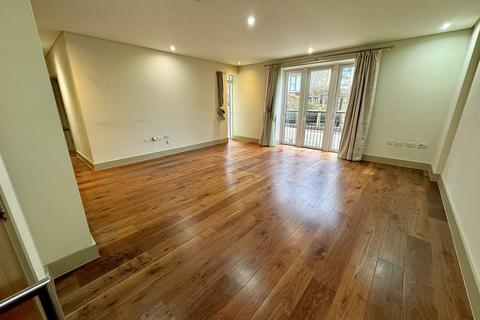 2 bedroom flat for sale, Maumbury Gardens, Dorchester DT1