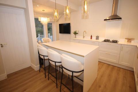 32 Conway Road, Treorchy, CF42 6UR