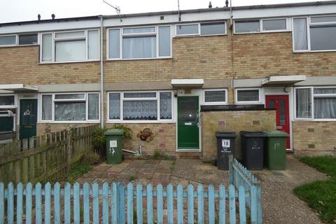 3 bedroom terraced house to rent, Ely Way, Thetford, IP24 1DP