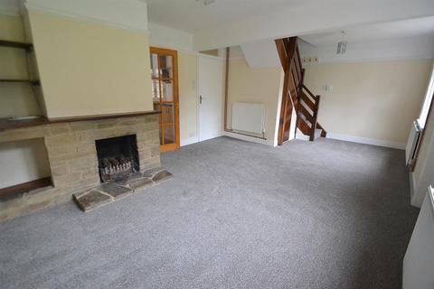 4 bedroom detached bungalow to rent, Hailsham Road, Herstmonceux, Hailsham