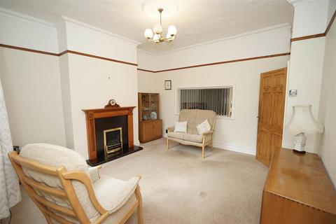 3 bedroom terraced house for sale, Church Road, Bolton