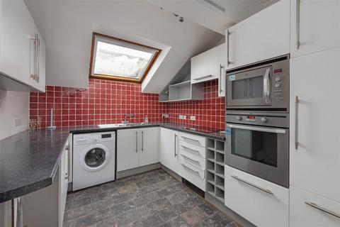 2 bedroom apartment for sale, Tankerton Road, Tankerton, Whitstable