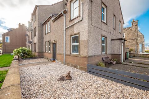 2 bedroom end of terrace house to rent, Bush Street, Musselburgh, East Lothian, EH21