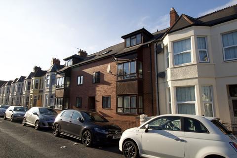 1 bedroom flat for sale, Malefant Street, Cardiff CF24