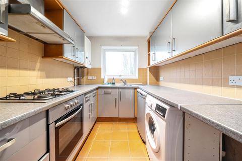 2 bedroom flat for sale, Crown Walk, Wembley Park